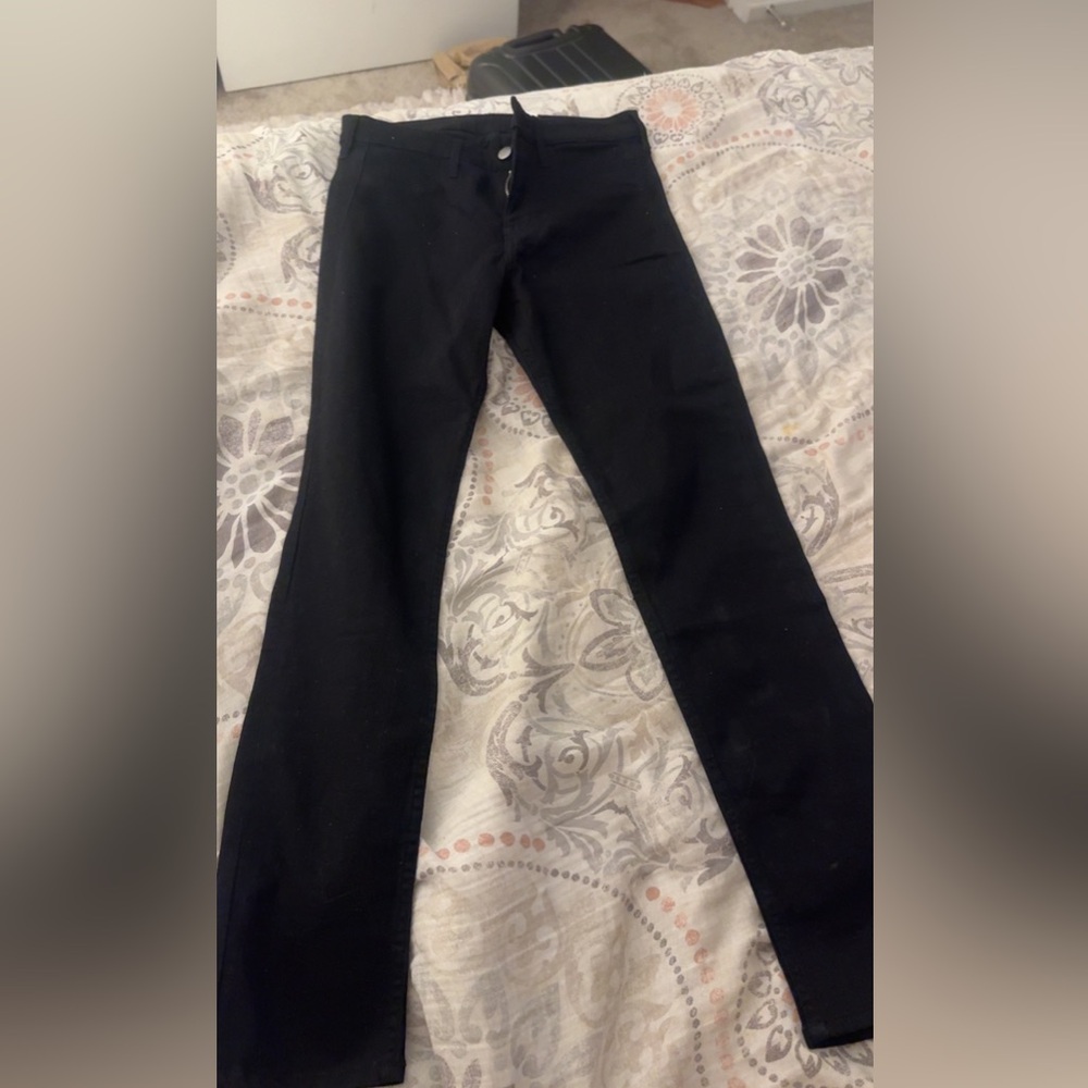 Black Skinny Jeans